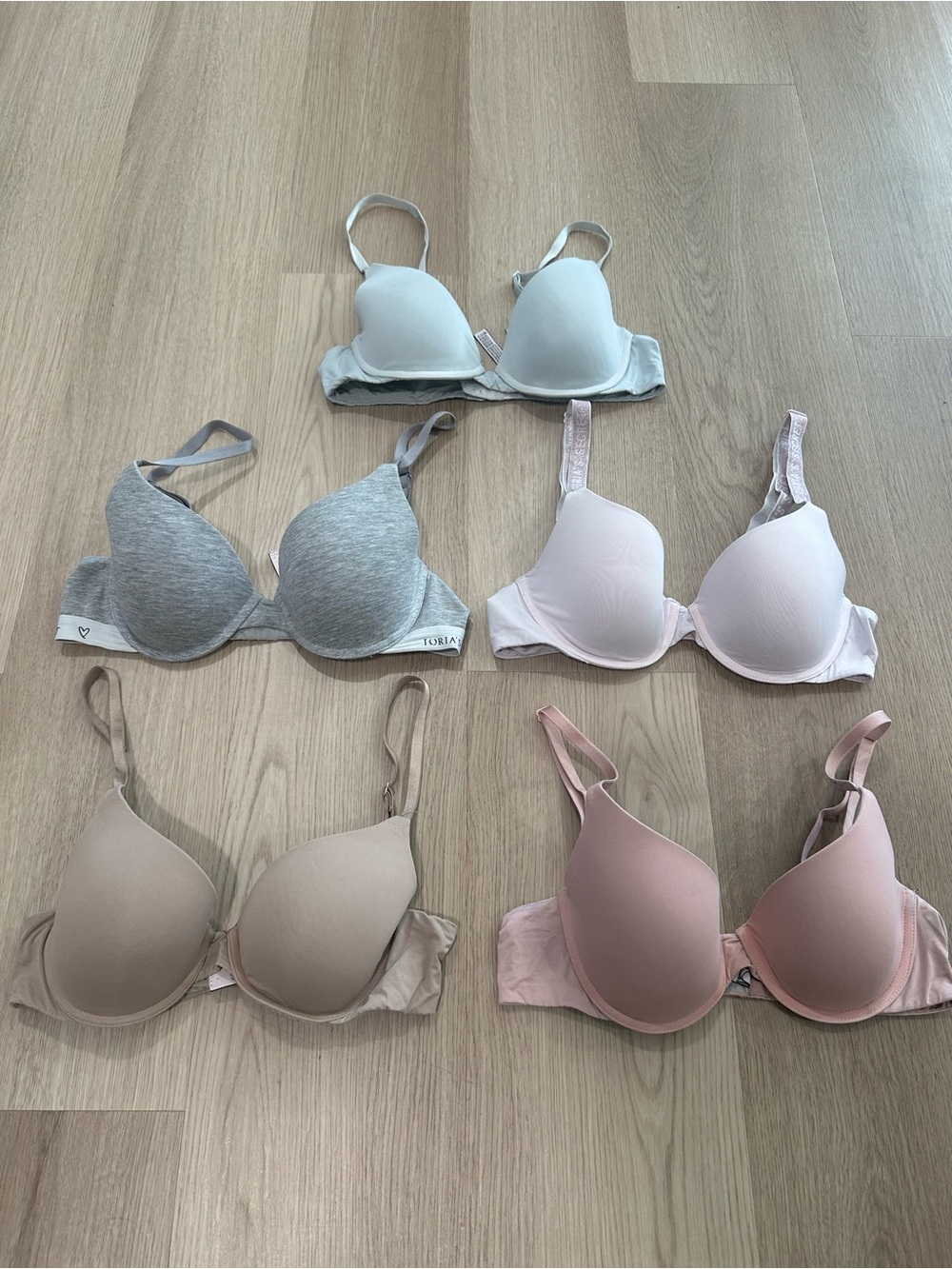 Victoria Secret Everyday Padded T-Shirt Bra Lot (6 Bras)